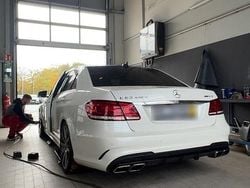 Weiß Gebraucht 2015 Mercedes E63 AMG AMG Limousine | 36.900 € (Superpreis)