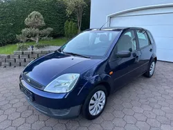 Blau Gebraucht 2005 Ford Fiesta Ambiente Kleinwagen | 3.250 € (Etwas zu teuer)
