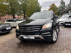 Schwarz Gebraucht 2011 Mercedes ML350 SUV | 14.200 € (Fairer Preis)