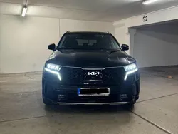 Schwarz Gebraucht 2023 Kia Sorento SUV | 39.000 € (Fairer Preis)