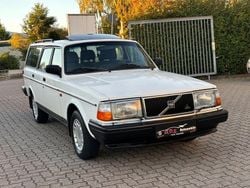 Weiß Gebraucht 1993 Volvo 240 Kombi | 5.499 €