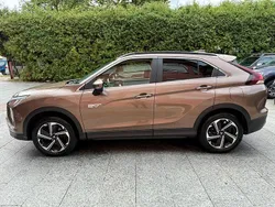 Braun Gebraucht 2021 Mitsubishi Eclipse Cross SUV | 19.980 € (Guter Preis)