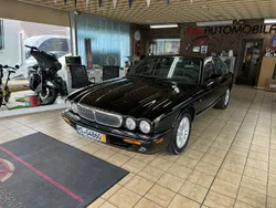Schwarz Gebraucht 1998 Jaguar XJ8 Sovereign Limousine | 11.990 € (Fairer Preis)