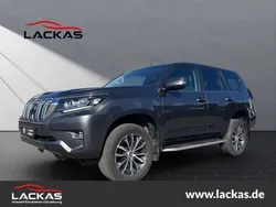 Grau Gebraucht 2018 Toyota Land Cruiser Executive SUV | 46.949 € (Etwas zu teuer)