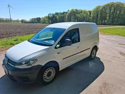 Weiß Gebraucht 2016 VW Caddy Van / Kleinbus | 12.799 € (Guter Preis)