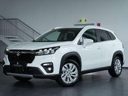 Weiß Gebraucht 2024 Suzuki SX4 Comfort SUV | 23.490 €