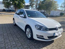 Weiß Gebraucht 2015 VW Golf VII Cup Limousine | 9.350 € (Fairer Preis)