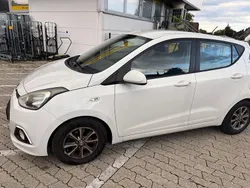 Weiß Gebraucht 2014 Hyundai i10 Edition Kleinwagen | 3.300 € (Guter Preis)