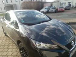 Schwarz Gebraucht 2020 Nissan Leaf Tekna Kleinwagen | 16.590 € (Guter Preis)