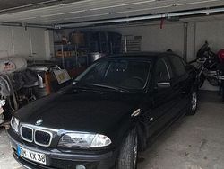 Schwarz Gebraucht 1999 BMW 318 Performance Limousine | 4.400 € (Fairer Preis)