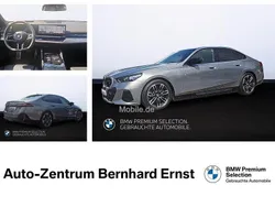 Grau Gebraucht 2024 BMW i5 Sport Line Limousine | 71.380 €