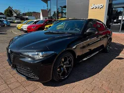 Schwarz Gebraucht 2023 Alfa Romeo Giulia Estrema Limousine | 39.980 € (Teuer)