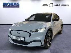 Weiss Gebraucht 2022 Ford Mustang Mach-E SUV | 29.890 € (Superpreis)