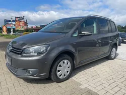 Grau Gebraucht 2013 VW Touran Life Van / Kleinbus | 7.650 € (Superpreis)