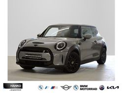 Grau Gebraucht 2022 Mini Cooper SE Classic Kleinwagen | 19.910 € (Etwas zu teuer)