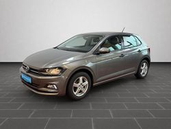 Limestone grey metallic (metallic) Gebraucht 2021 VW Polo Limousine | 14.480 € (Guter Preis)