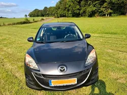 Grün Gebraucht 2010 Mazda 3 Limousine | 3.600 €