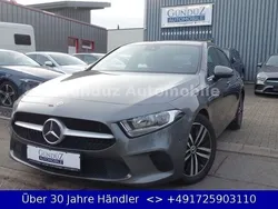 Grau Gebraucht 2021 Mercedes A220 Progressive Limousine | 22.995 € (Fairer Preis)