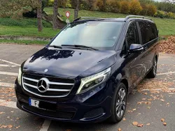 Blau Gebraucht 2015 Mercedes V250 Edition Van / Kleinbus | 30.999 € (Teuer)