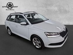 Weiß Gebraucht 2022 Skoda Fabia Ambiente Kombi | 13.800 € (Fairer Preis)