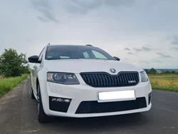 Weiß Gebraucht 2013 Skoda Octavia RS Kombi | 13.300 € (Guter Preis)