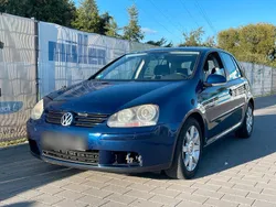 Blau Gebraucht 2005 VW Golf V Kleinwagen | 1.199 € (Guter Preis)