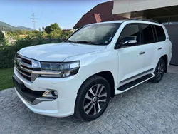 Weiß Gebraucht 2019 Toyota Land Cruiser Executive SUV | 74.970 €