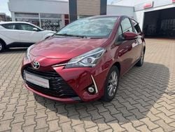 Tokiorot perleffekt Gebraucht 2017 Toyota Yaris Comfort Kleinwagen | 12.560 € (Etwas zu teuer)