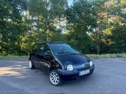 Schwarz Gebraucht 2005 Renault Twingo Kleinwagen | 1.390 € (Fairer Preis)
