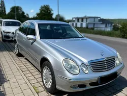 Silber Gebraucht 2004 Mercedes E220 Elegance Limousine | 5.850 € (Teuer)