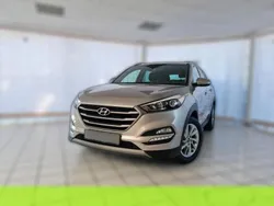 Beige metallic Gebraucht 2018 Hyundai Tucson SUV | 20.530 € (Etwas zu teuer)