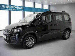Schwarz Gebraucht 2023 Peugeot Rifter Allure Van / Kleinbus | 21.750 € (Fairer Preis)