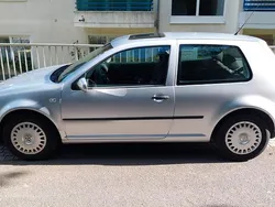 Silber Gebraucht 2002 VW Golf IV Limousine | 1.900 € (Guter Preis)
