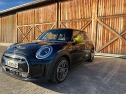 Schwarz Gebraucht 2023 Mini Cooper Kleinwagen | 18.151 € (Guter Preis)