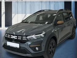 Grau Gebraucht 2025 Dacia Jogger Extreme Kombi | 27.890 € (Etwas zu teuer)