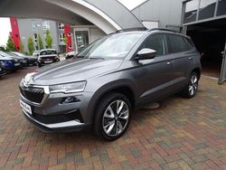 Grau Gebraucht 2023 Skoda Karoq SUV | 25.750 € (Fairer Preis)