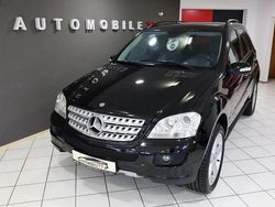Schwarz Gebraucht 2008 Mercedes ML280 Sport SUV | 11.999 € (Fairer Preis)