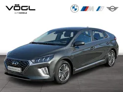 Grau Gebraucht 2022 Hyundai Ioniq Style Limousine | 18.280 € (Guter Preis)