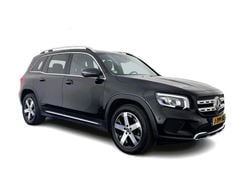 Schwarz Gebraucht 2020 Mercedes GLB180 Business SUV | 21.745 €