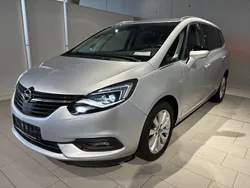 Silber Gebraucht 2018 Opel Zafira Innovation Van / Kleinbus | 16.490 € (Fairer Preis)