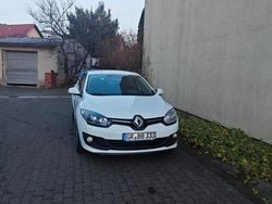 Weiß Gebraucht 2015 Renault Mégane GrandTour Authentique Kombi | 4.999 € (Superpreis)