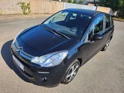 Lackierung schwarz perla nera Gebraucht 2017 Citroën C3 Start Kleinwagen | 5.400 €
