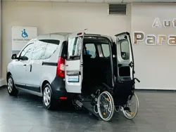 Grau Gebraucht 2014 Dacia Dokker Ambiance Van | 16.500 €