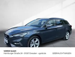 Grau Gebraucht 2024 Seat Leon FR Limousine | 28.450 € (Fairer Preis)