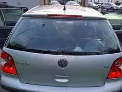 Silber Gebraucht 2002 VW Polo Kleinwagen | 1.200 € (Fairer Preis)