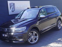 Deep black perleffekt metallic Gebraucht 2019 VW Tiguan Allspace Highline SUV | 30.990 € (Fairer Preis)