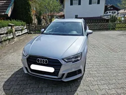 Silber Gebraucht 2016 Audi A3 Sportback S-Line Kombi | 18.000 € (Etwas zu teuer)