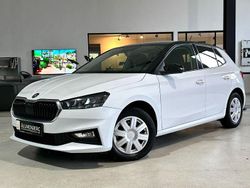 Weiß Gebraucht 2022 Skoda Fabia Ambition Kleinwagen | 14.980 € (Fairer Preis)