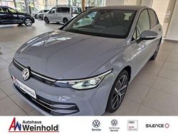 Grau Gebraucht 2025 VW Golf VIII Edition Limousine | 32.590 € (Fairer Preis)