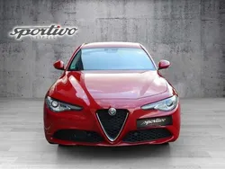 Colore esterno (rosso alfa, u Gebraucht 2022 Alfa Romeo Giulia Super Limousine | 29.777 € (Etwas zu teuer)